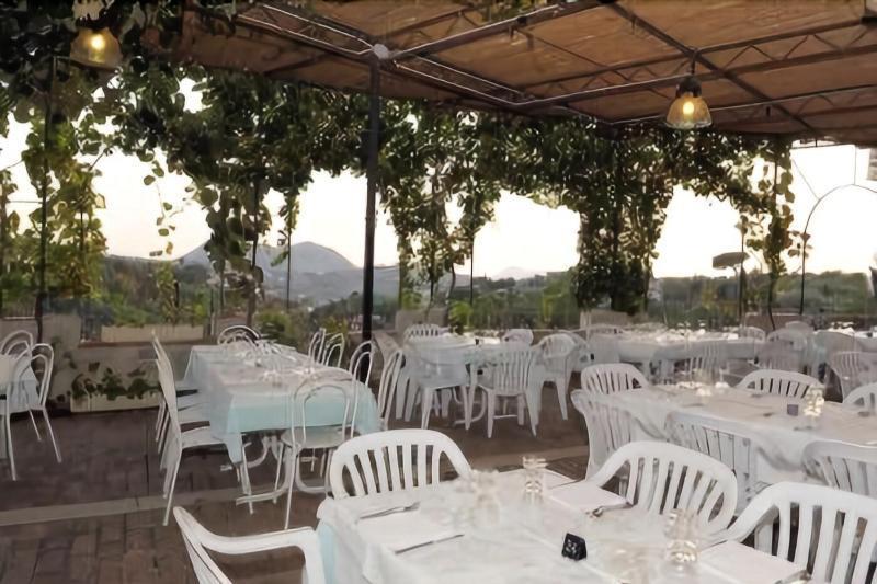 De Maria House Bed & Breakfast Sant'Agata sui due Golfi Luaran gambar