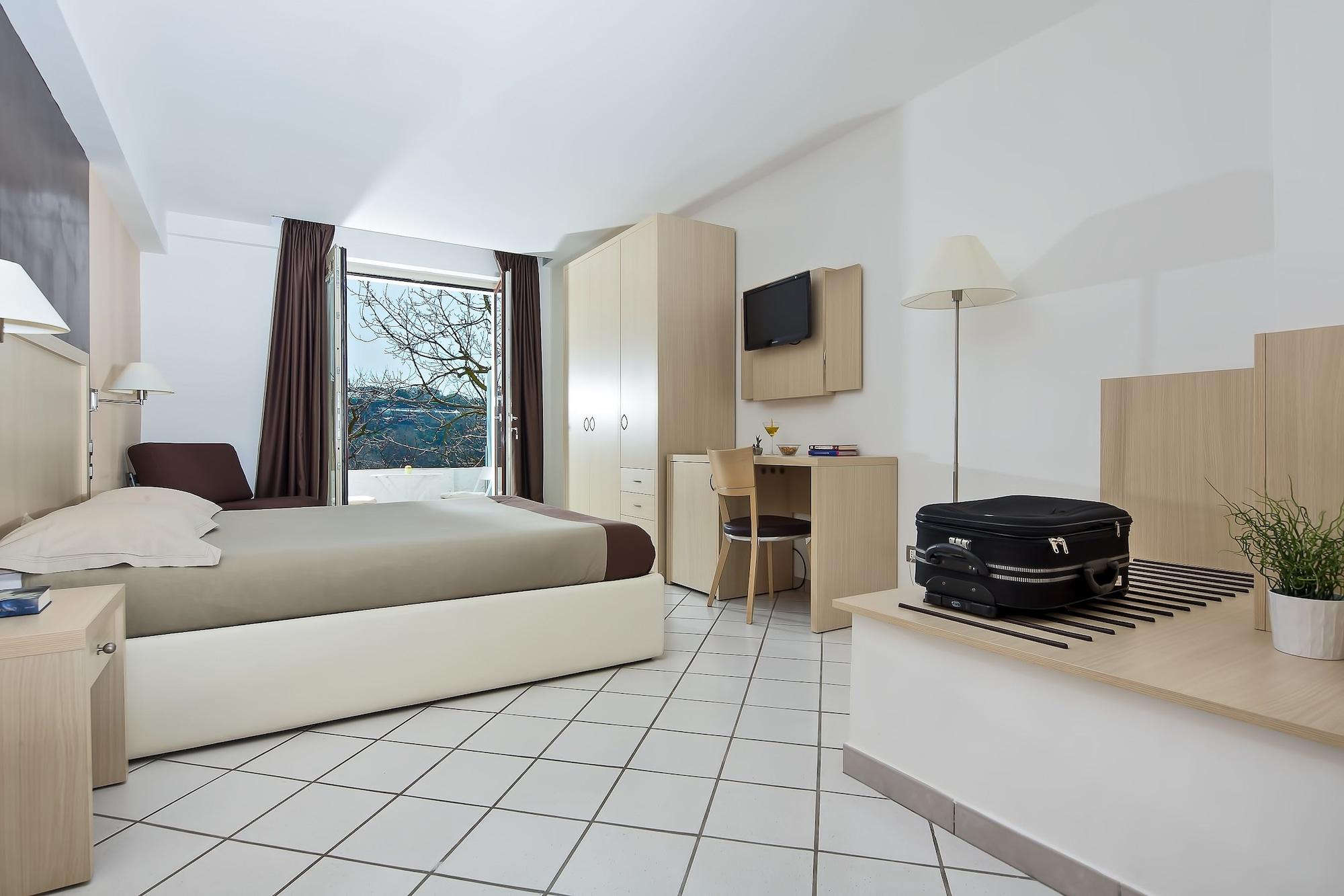 De Maria House Bed & Breakfast Sant'Agata sui due Golfi Luaran gambar