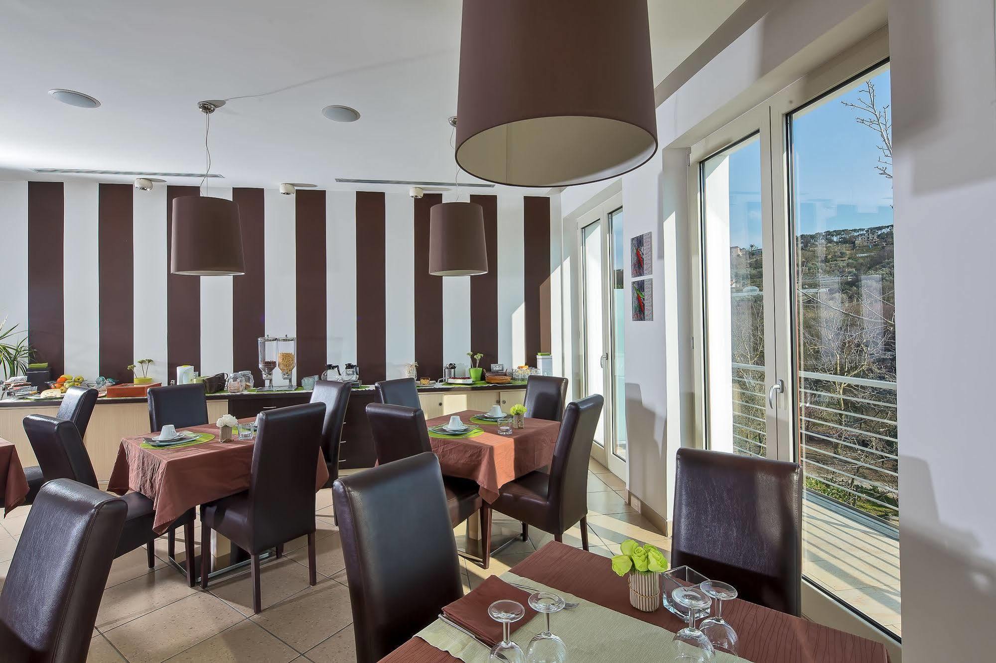 De Maria House Bed & Breakfast Sant'Agata sui due Golfi Luaran gambar
