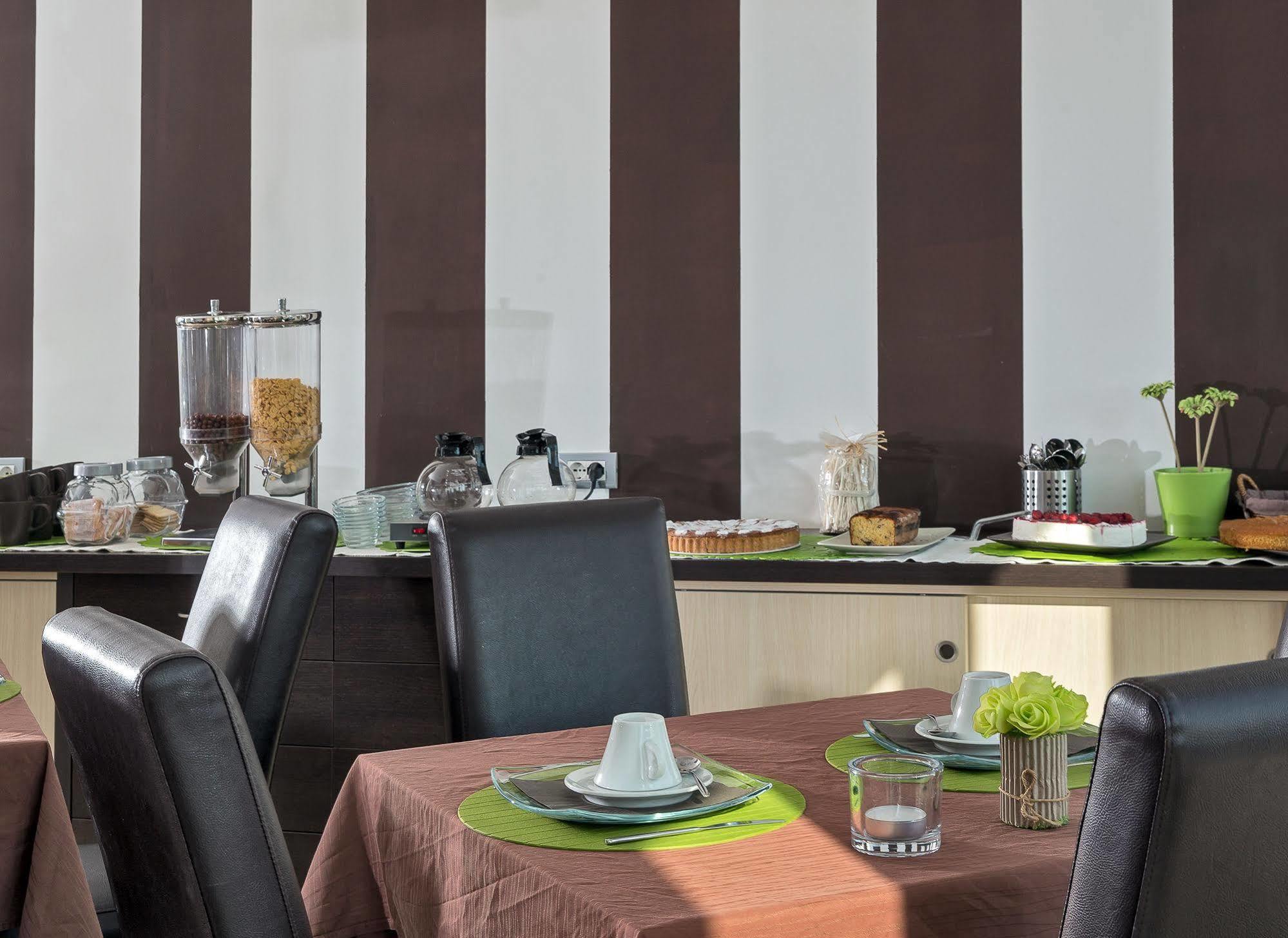De Maria House Bed & Breakfast Sant'Agata sui due Golfi Luaran gambar