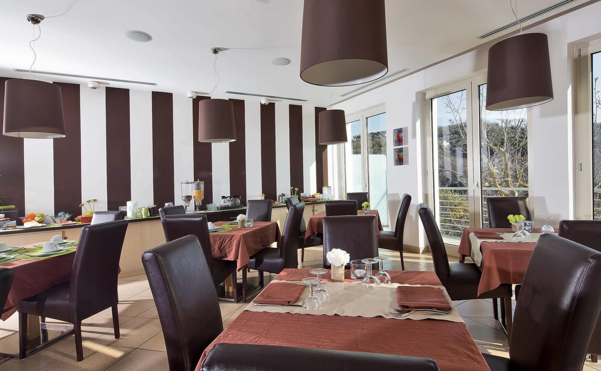 De Maria House Bed & Breakfast Sant'Agata sui due Golfi Luaran gambar