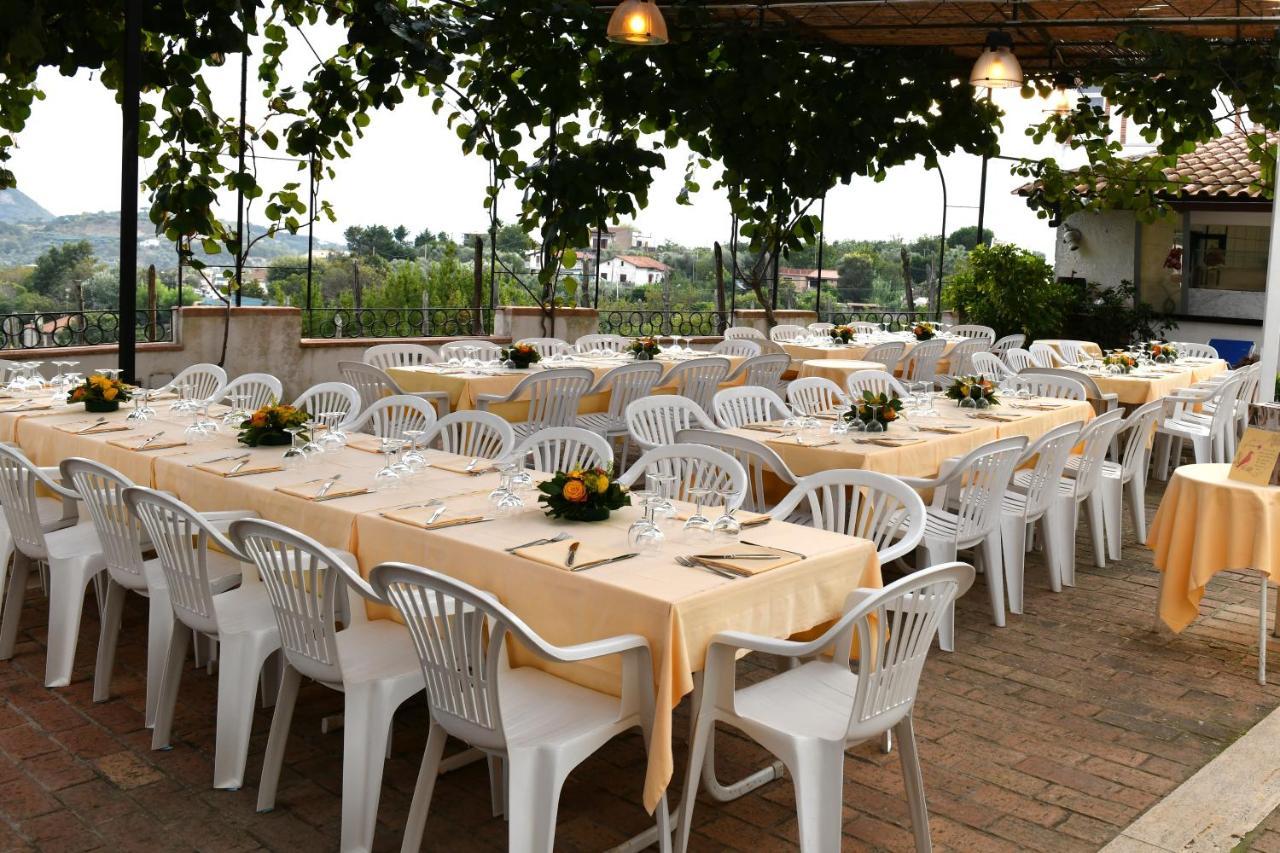 De Maria House Bed & Breakfast Sant'Agata sui due Golfi Luaran gambar